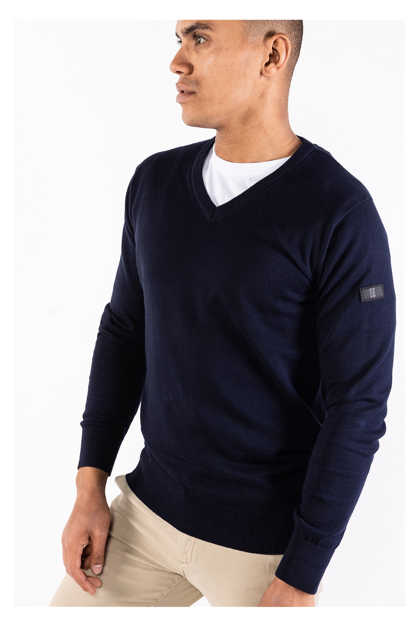 Al V-neck knitted pullover