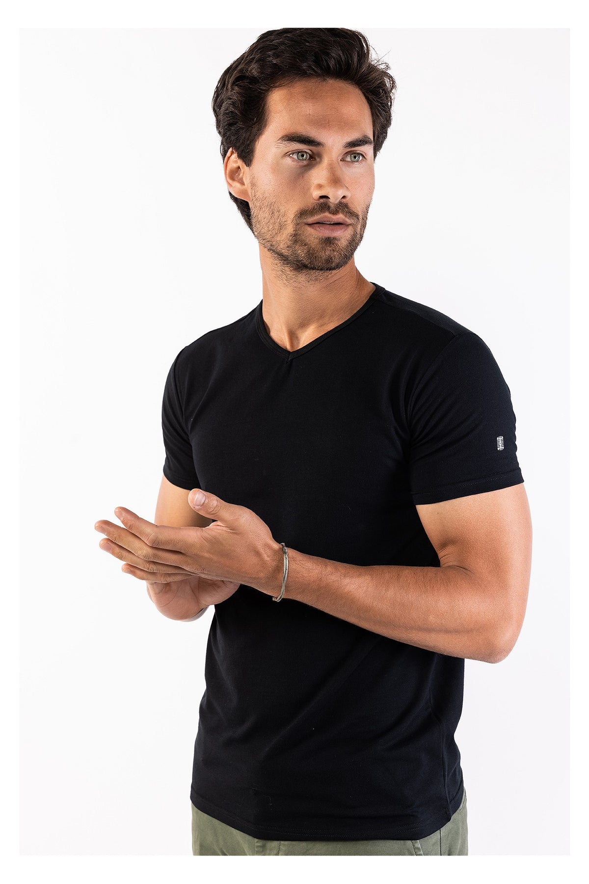 Steve T-shirt V neck