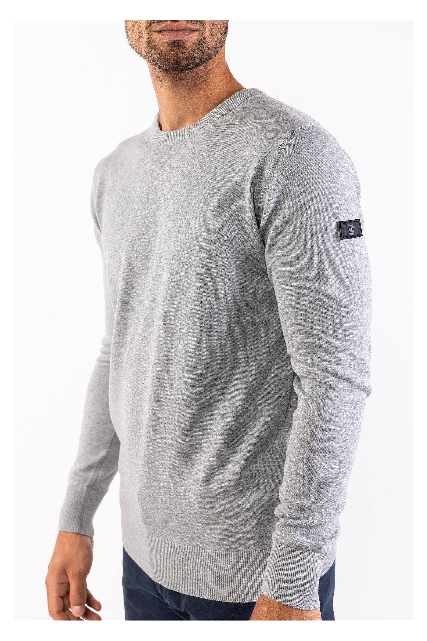 Will R-neck knitted pullover