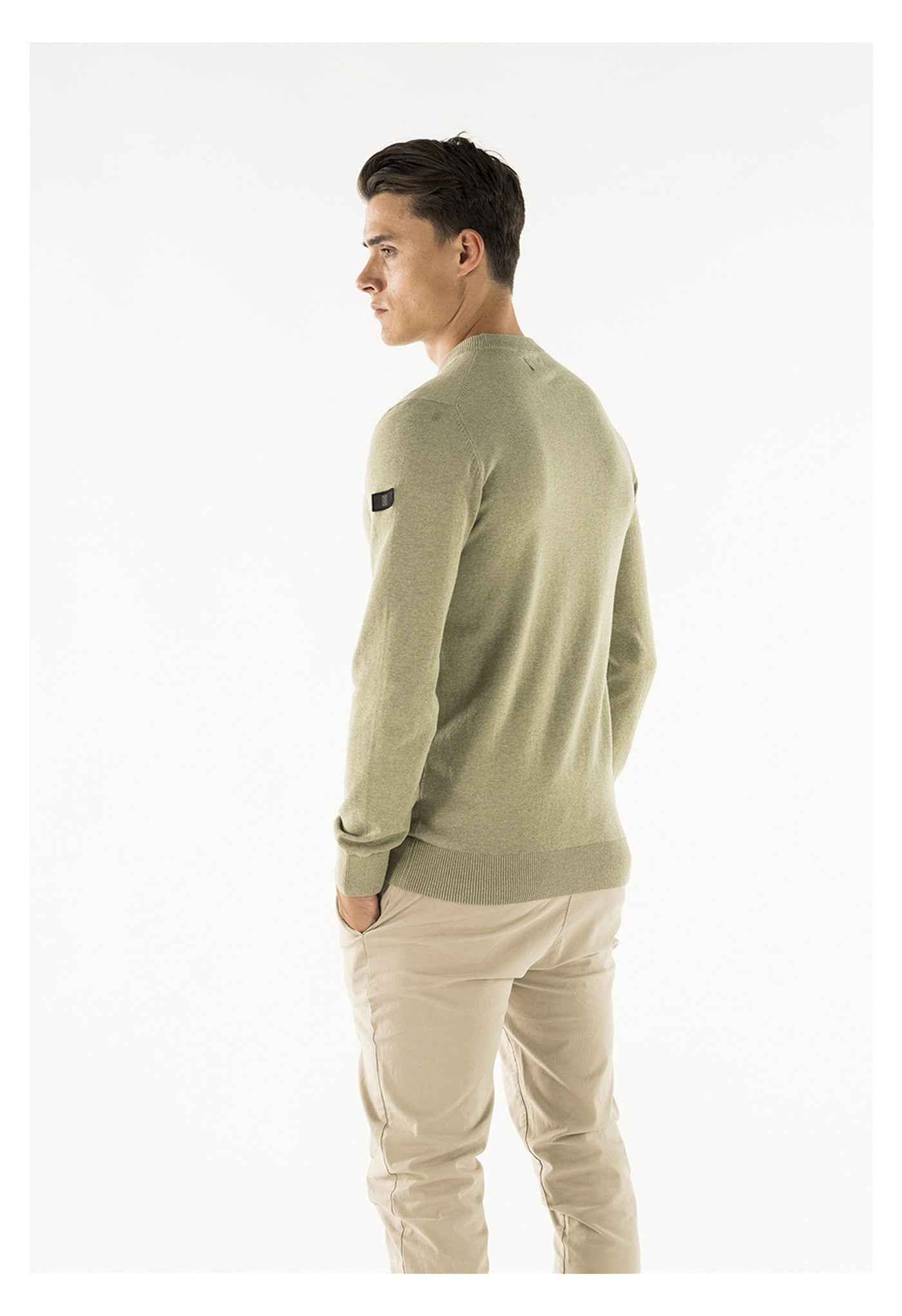 Will R-neck knitted pullover